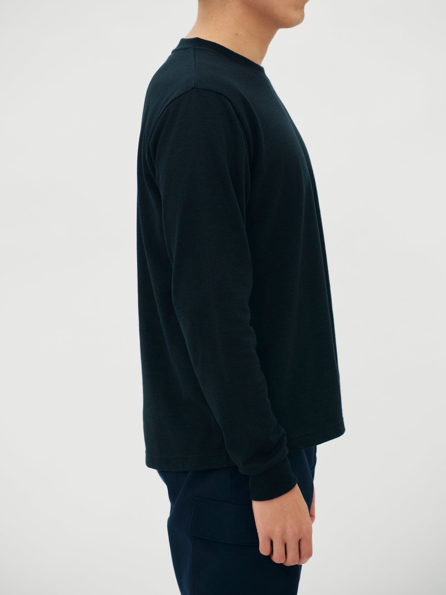 Comfort Long-Sleeve Tee Black